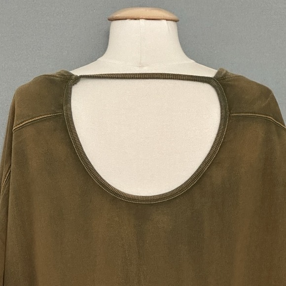 Entro Womens Sweater M Brown Distressed Well Worn Look Criss Cross Plunge Grunge - Picture 8 of 15